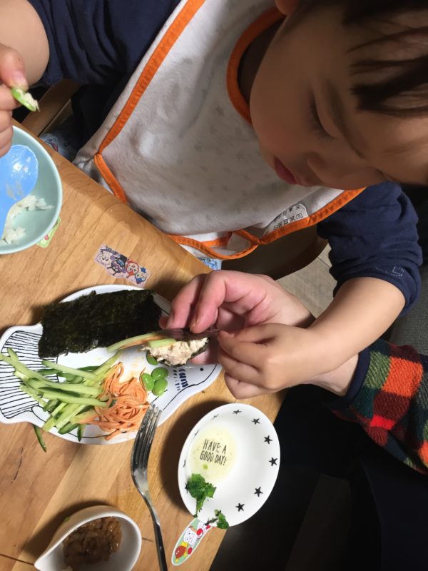 子供が喜ぶ手巻き寿司の具やおすすめの野菜の具6選
